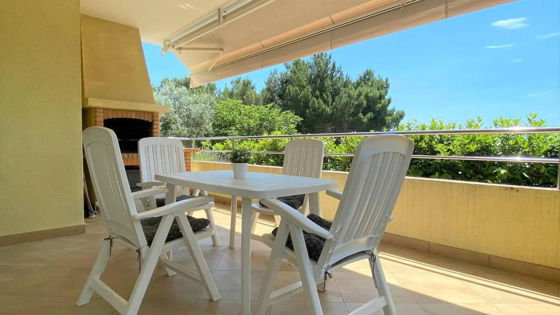 Cozy Apartment Mediterraneo Krk Town Croatia