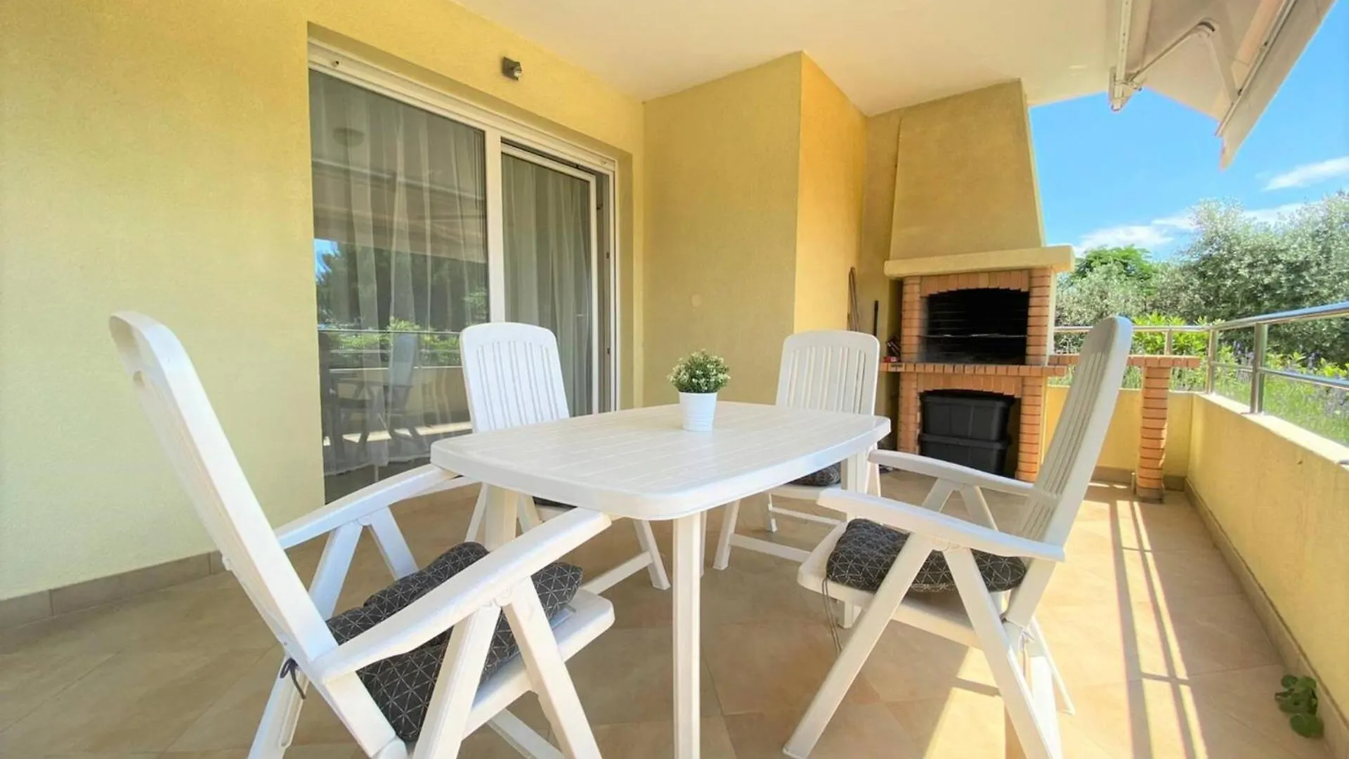Cozy Apartment Mediterraneo Krk Town